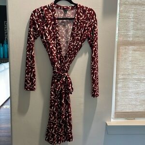 Ann Taylor burgundy floral print wrap dress